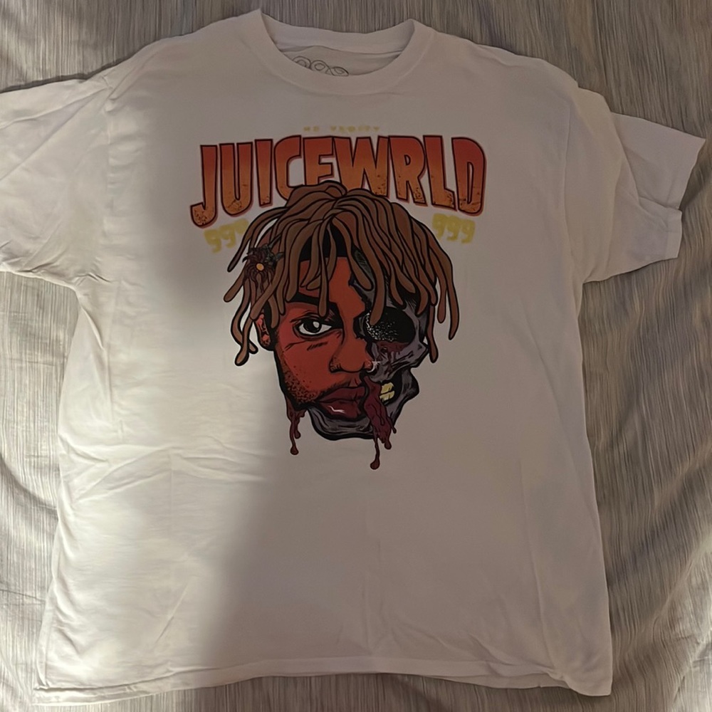 Juice Wrld T